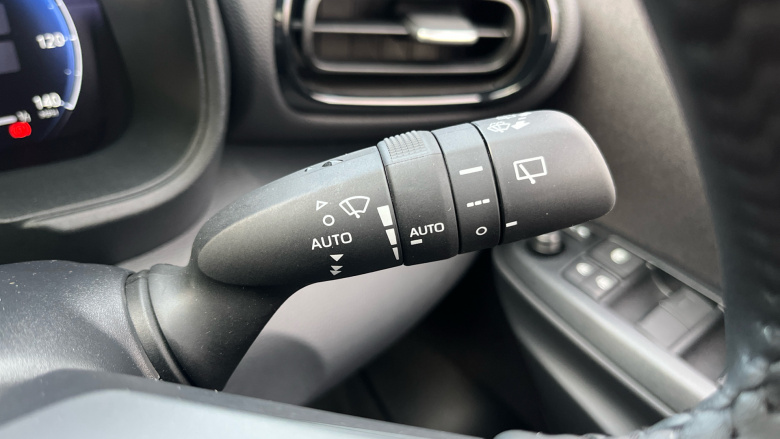 Mazda 2 Hybrid 1.5i Hybrid Homura Plus 5dr CVT Hybrid Hatchback